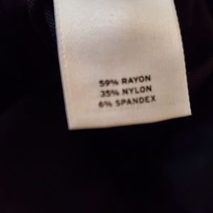 Halogen Skirts - Halogen black pencil skirt size 6 Halogen Skirts - Halogen black pencil skirt size 6
